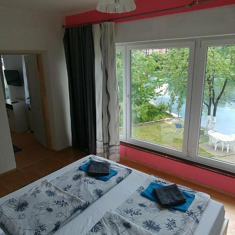 Guesthouse Una 1 Bihac - Two-Bedroom Apartment - 2