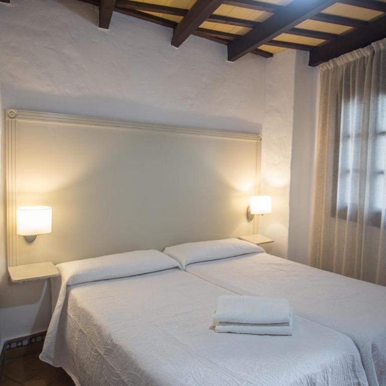 Hostal Santa Catalina - Doppel- oder Zweibettzimmer - 2