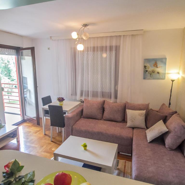 Stan na Dan Banja Luka - Apartman sa Terasom - 6