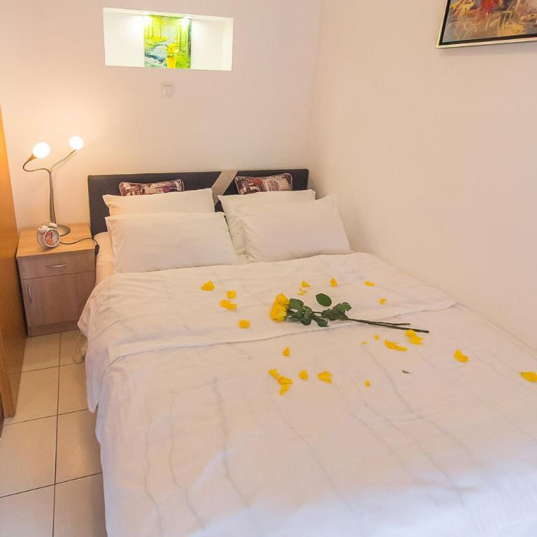 Stan na Dan Banja Luka - Apartman sa Terasom - 18