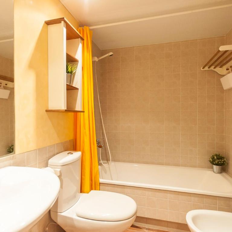 Lets Holidays NICE APARTMENT in the CENTER of TOSSA - Apartamento de 2 dormitorios - 12