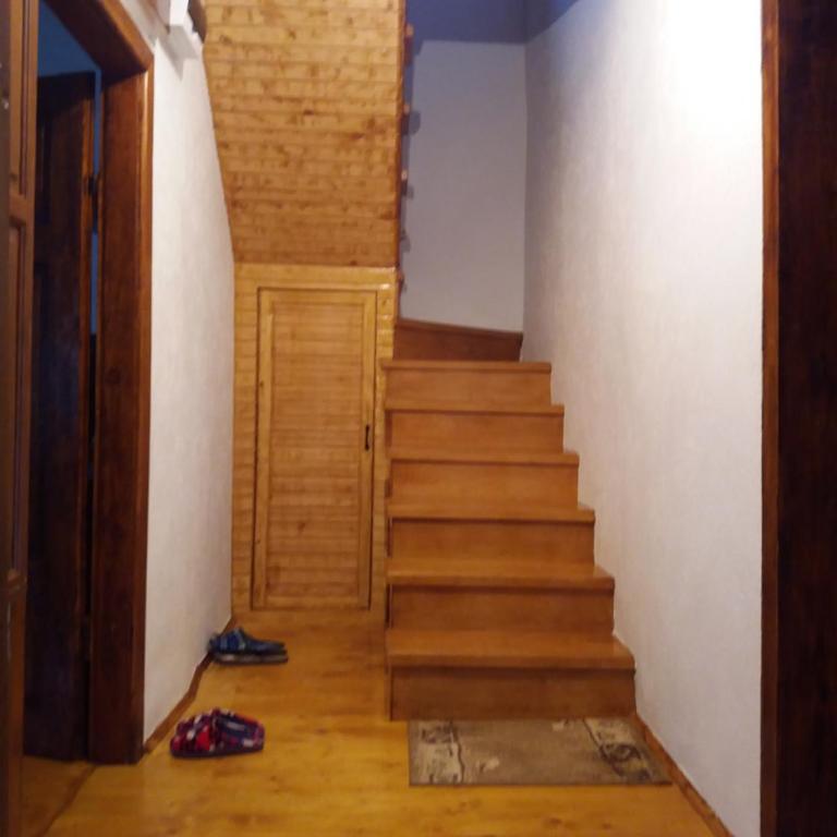 Rent a house - "Laki" - Villa - 61