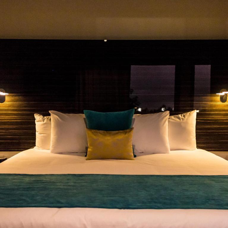 KABAH Cancun Hotel Boutique - Habitación Deluxe con cama extragrande - 7