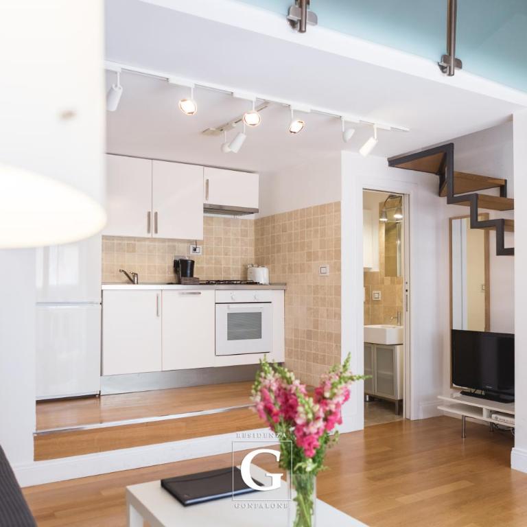 Residenza Gonfalone - Appartamento su 2 Livelli - 34
