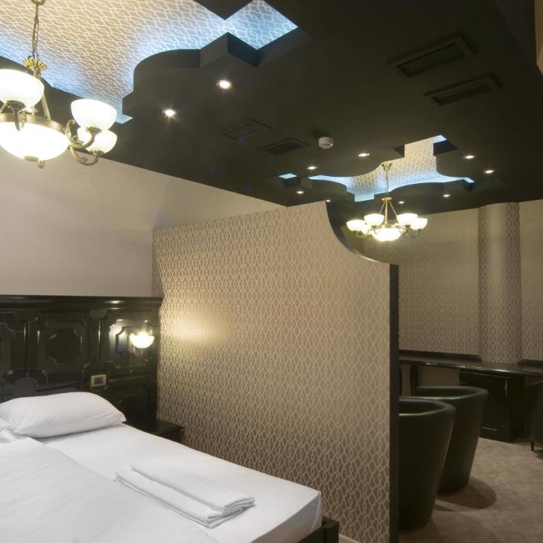 Hotel Ženeva Lux - Comfort One-Bedroom Suite - 27