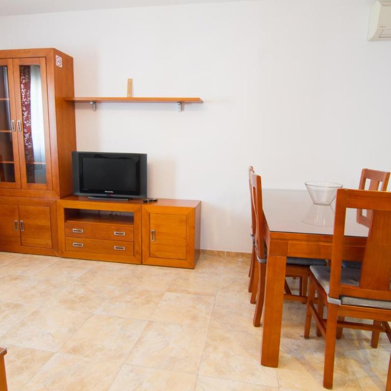 Apartamentos Manuel Martin - Apartamento Superior de 2 dormitorios (4 adultos) - 3