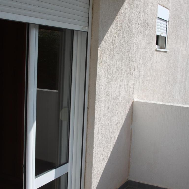 Apartments Bečić - Two-Bedroom Apartment - 5