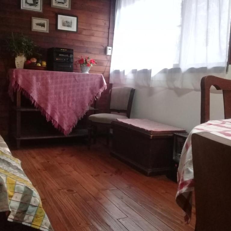 Doña Irene B & B - Family Double Room - 11