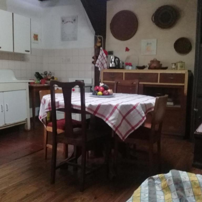 Doña Irene B & B - Family Double Room - 10