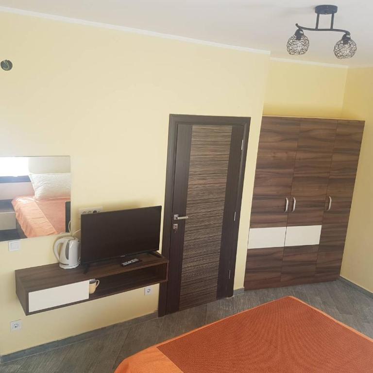 Rooms Dana Old Town Budva - Dvokrevetna Soba sa Bračnim Krevetom - 25