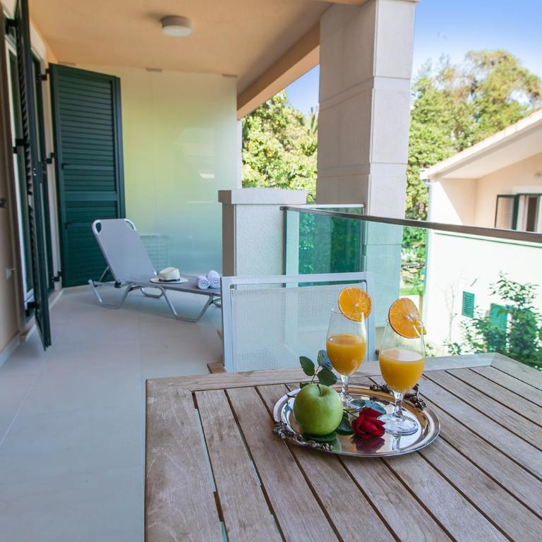Apartments Grifone Lux - One-Bedroom Apartment with Terrace - 16