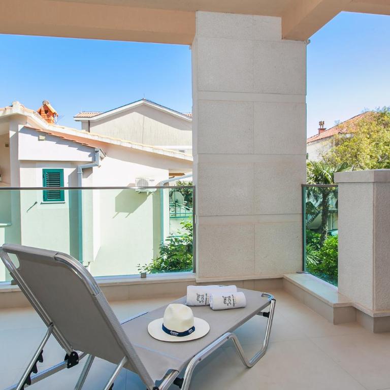 Apartments Grifone Lux - One-Bedroom Apartment with Terrace - 17