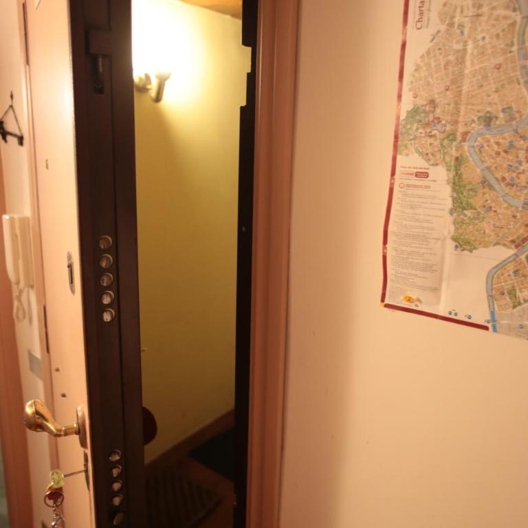 Un Tetto al Pantheon - Apartment - Split Level - 43