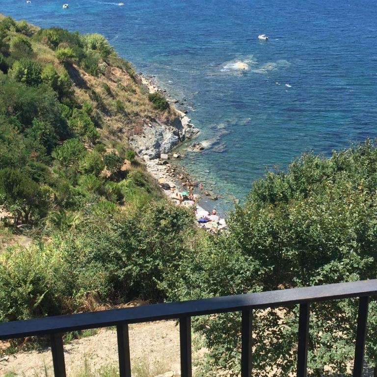 Cala San Francesco B&B - Camera Deluxe Matrimoniale con Vista Mare - 11