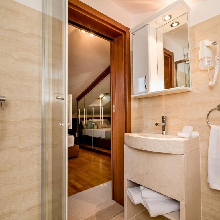 Hedera Residences - Kumbor - Mini Sudio Apartment - 5