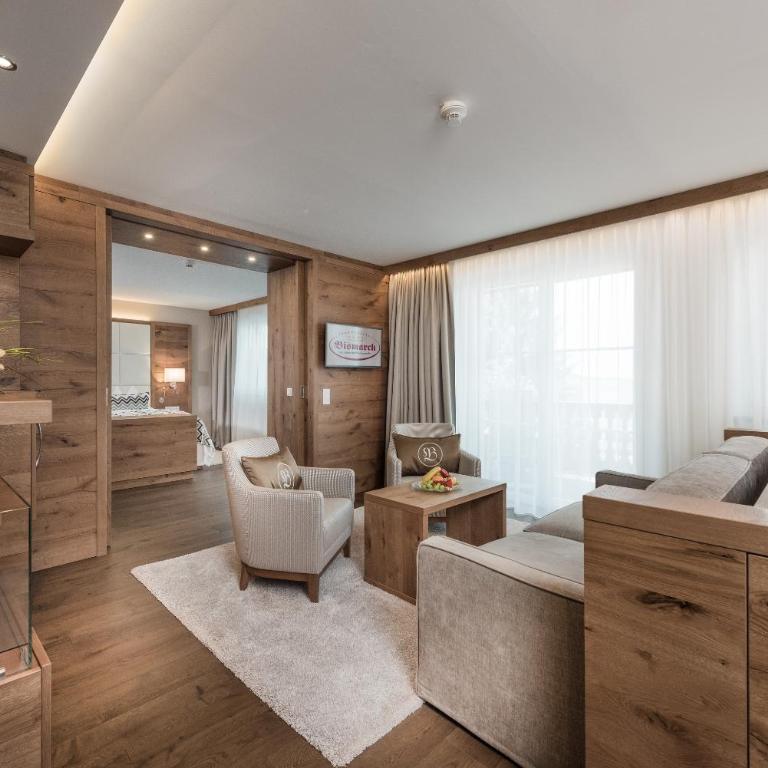Hotel Bismarck - Panorama Luxus Suite - 3