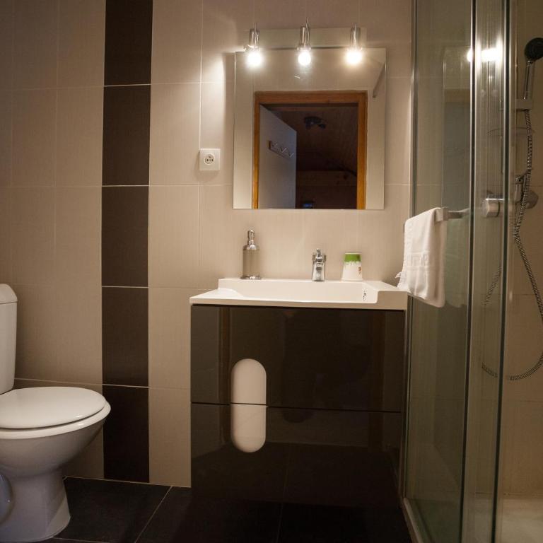 Auberge De La Croix Perrin - Chambre Double Standard - 1