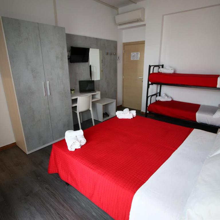 Hotel Kim - Camera Quadrupla - 40