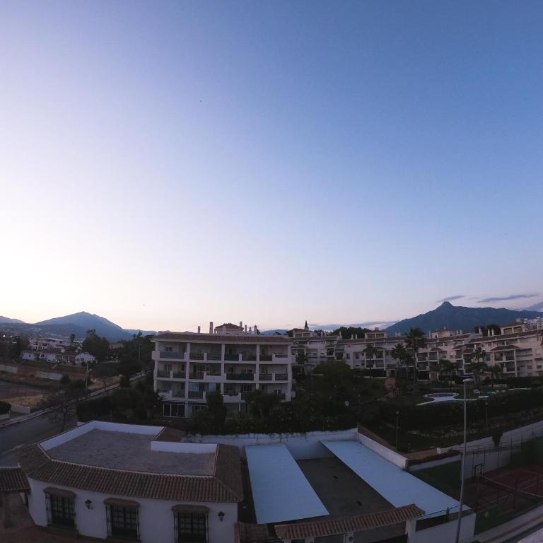 Cozy Apartment Banus - Apartment - 34