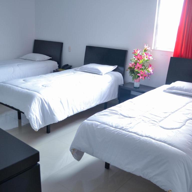 Hotel Continental Express - Habitación Triple Estándar - 3