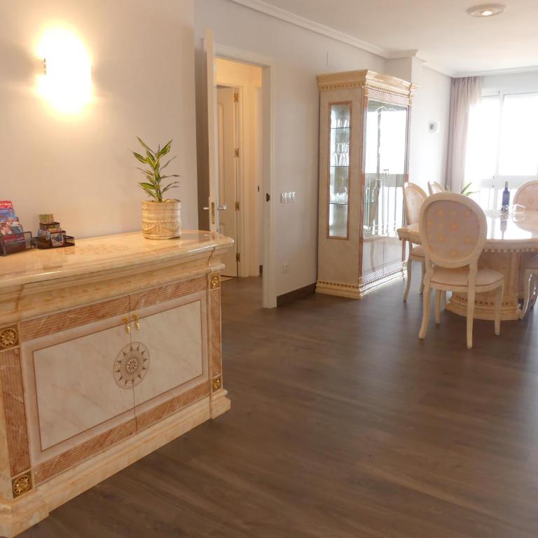 DUPLEX LA CARIHUELA 1ª LINEA DE PLAYA APARTAMENTO COSTA DEL SOL - Apartment - 20