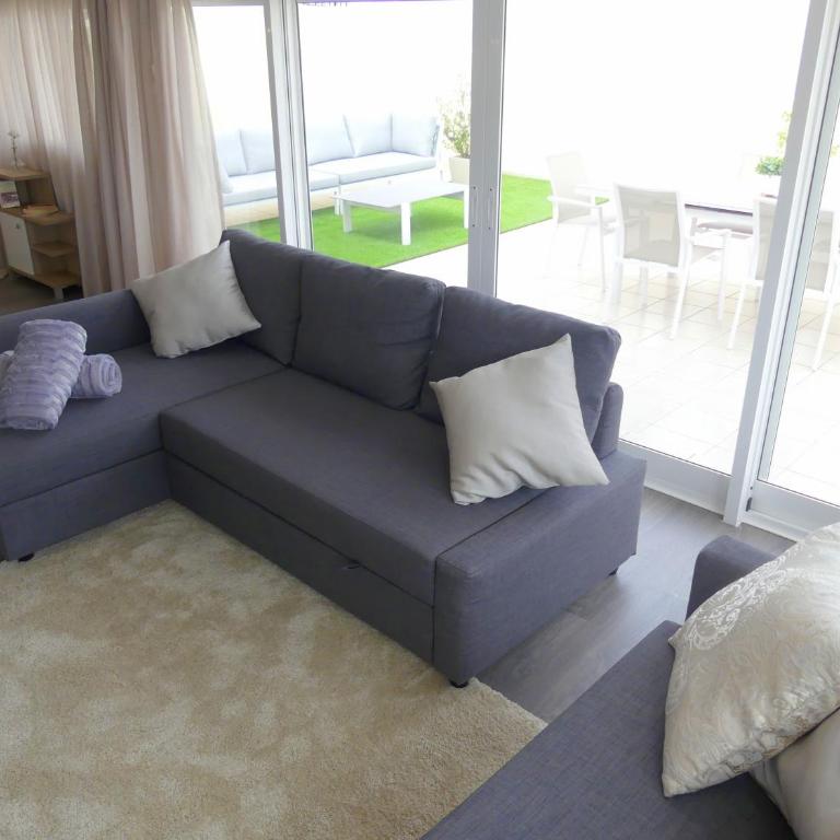 DUPLEX LA CARIHUELA 1ª LINEA DE PLAYA APARTAMENTO COSTA DEL SOL - Apartment - 15