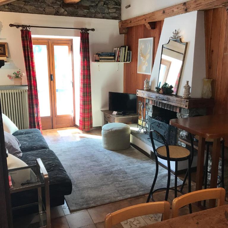 Hameau De Jadis - Penthouse Apartment - 1