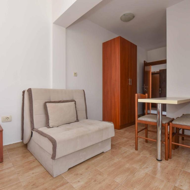 Studio Apartments 6 Palmi - Komfor Studio Apartman sa Balkonom - 13