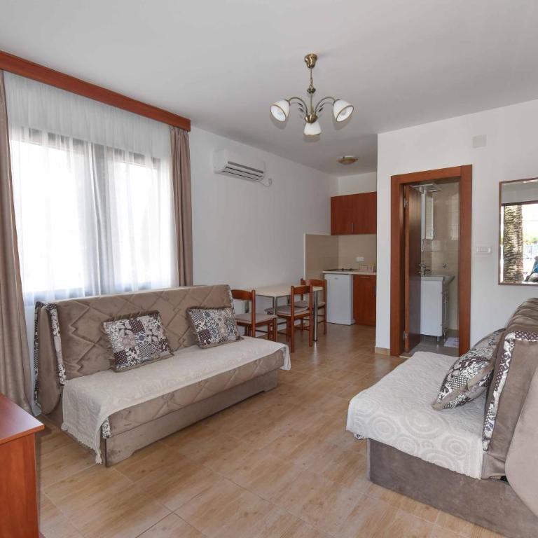 Studio Apartments 6 Palmi - Superior Apartman - 1