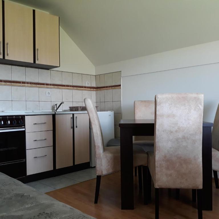 Apartments Markoni - Apartman sa 1 Spavaćom Sobom - 3