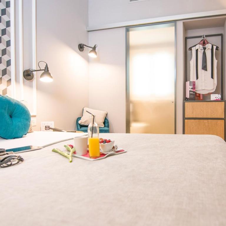 Mosaic by Ona - Standard Double Room - 12