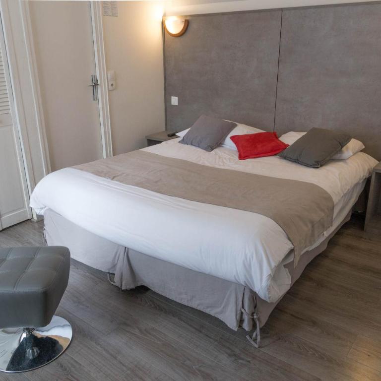 HOTEL PARIS PANAM-PERE LACHAISE-PLACE GAMBETTA-HOPITAL TENON-REPUBLIQUe - Chambre Double - 6