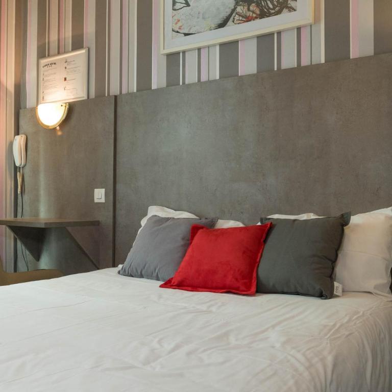 HOTEL PARIS PANAM-PERE LACHAISE-PLACE GAMBETTA-HOPITAL TENON-REPUBLIQUe - Chambre Double - 5