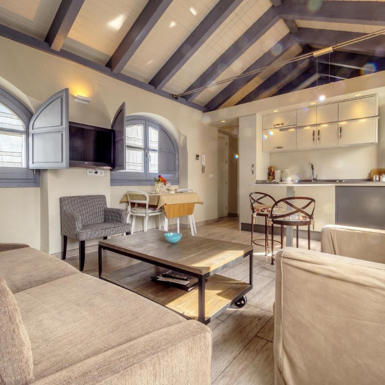 ApartaSuites Alberca Deluxe - Apartamento Superior de 1 dormitorio (2 adultos) - 3