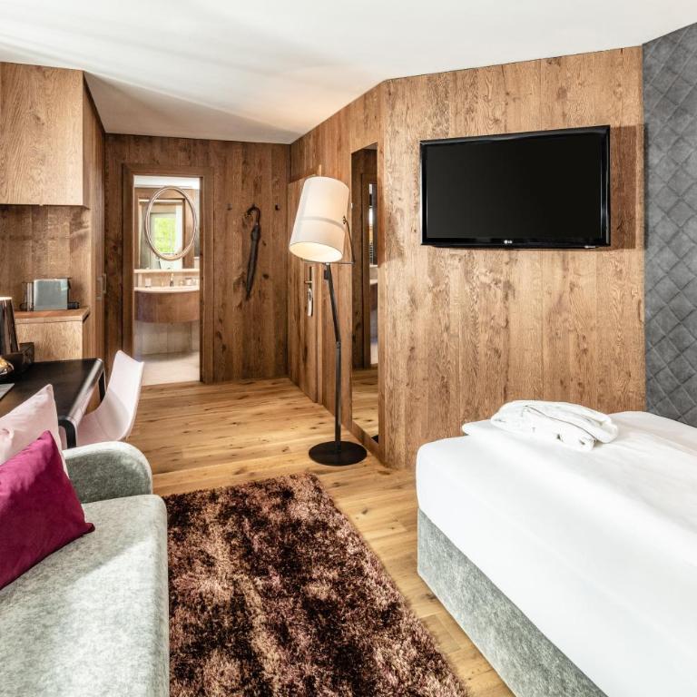 Alpine Luxury SPA Resort Schwarzenstein - Single Room - 5