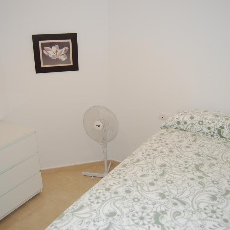 Apartamentos y Áticos Zahara - Two-Bedroom Apartment - 4