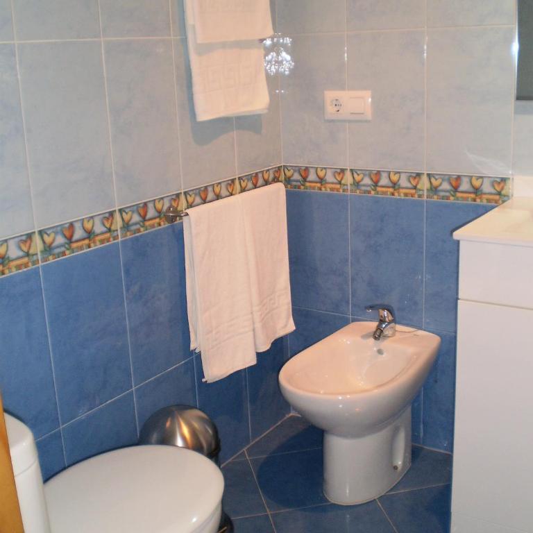 Apartamentos y Áticos Zahara - Two-Bedroom Apartment - 5