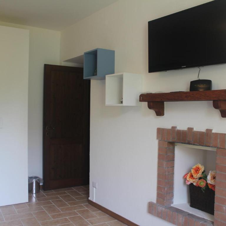 L' Antica Corte Lazzago - Appartamento con 2 Camere da Letto - 12