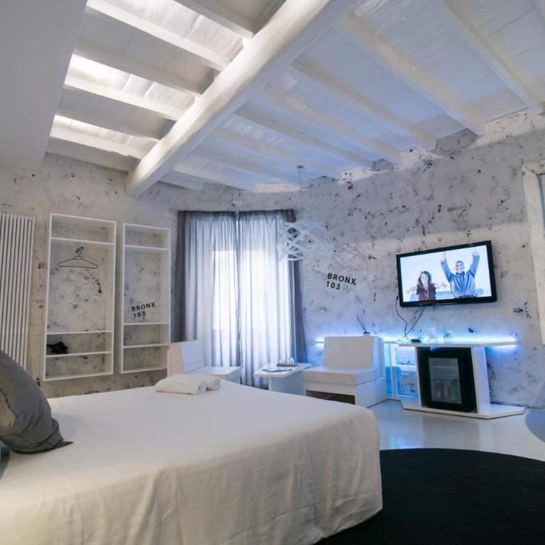 Design&Art Pie' - cozy & romantic moments in the heart of Rome - Suite con Vasca Idromassaggio (2 Adulti) - 11