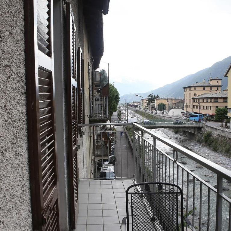 Albergo Gusmeroli - Dreibettzimmer mit Bergblick - 17