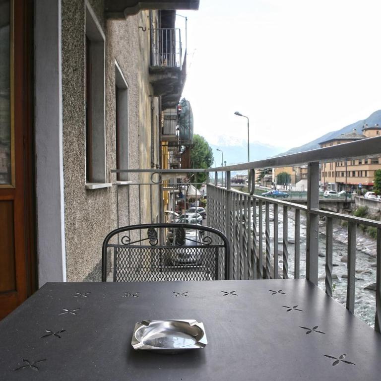 Albergo Gusmeroli - Dreibettzimmer mit Bergblick - 20