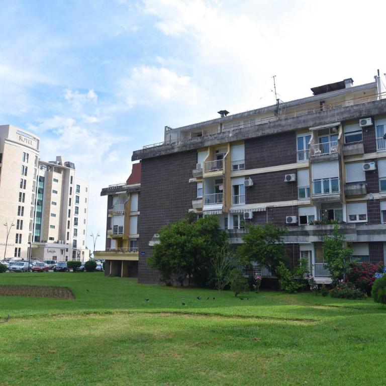 Family Apartment close to Slovenska beach - Apartman sa Terasom - 21