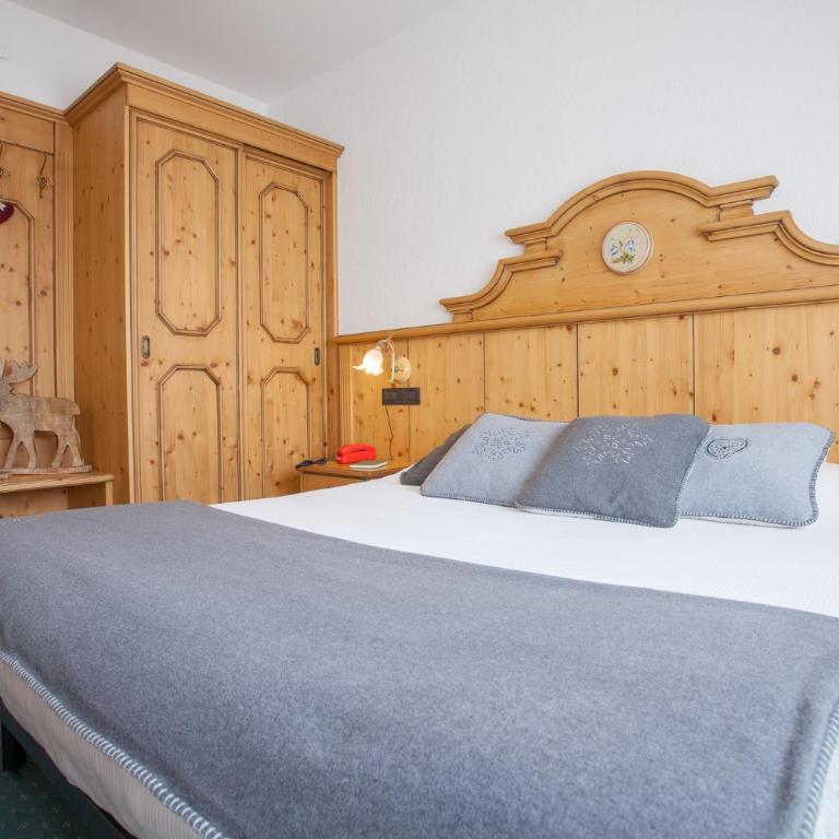 Hotel Vallée Blanche Courmayeur - Camera Matrimoniale/Doppia con Letti Singoli - 11