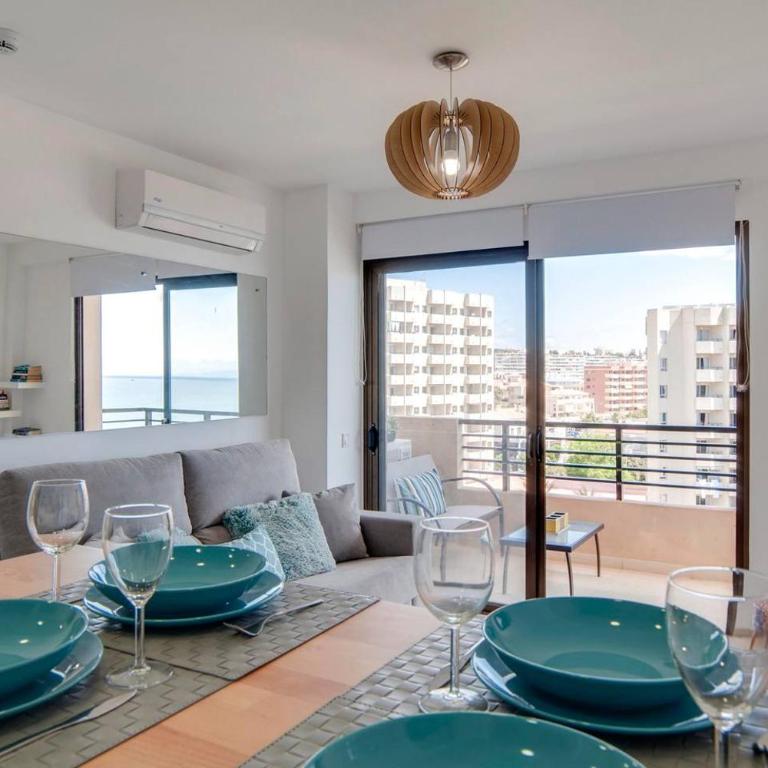 Apto a pie de playa con vistas increíbles! - Apartment - 3