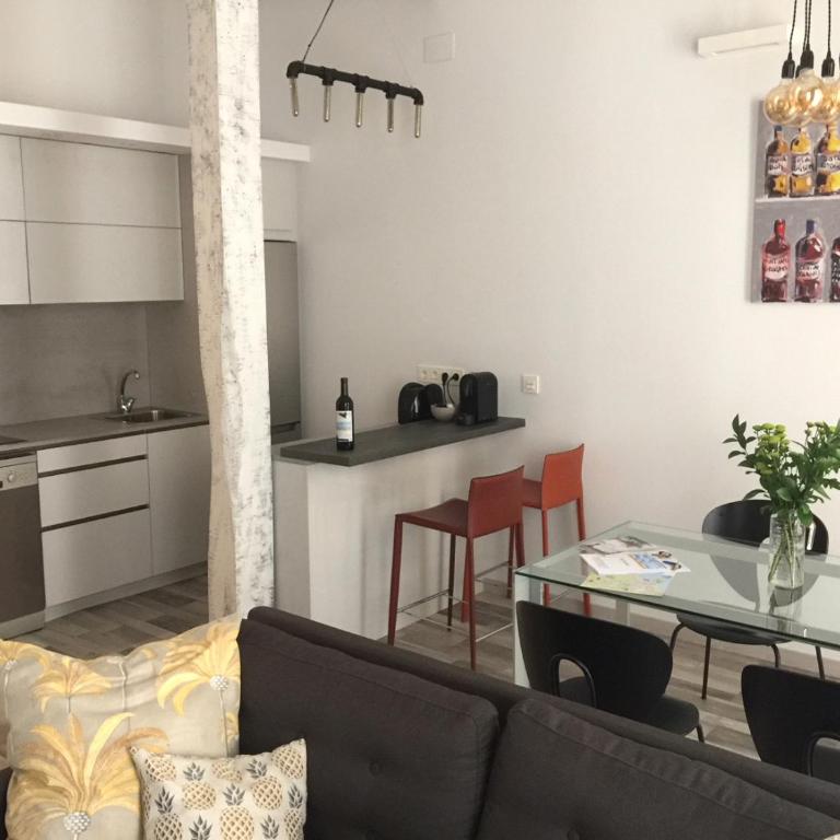 San Sebastián VERY NICE apartment 100m from La Kontxa Beach - Apartamento Deluxe - 7