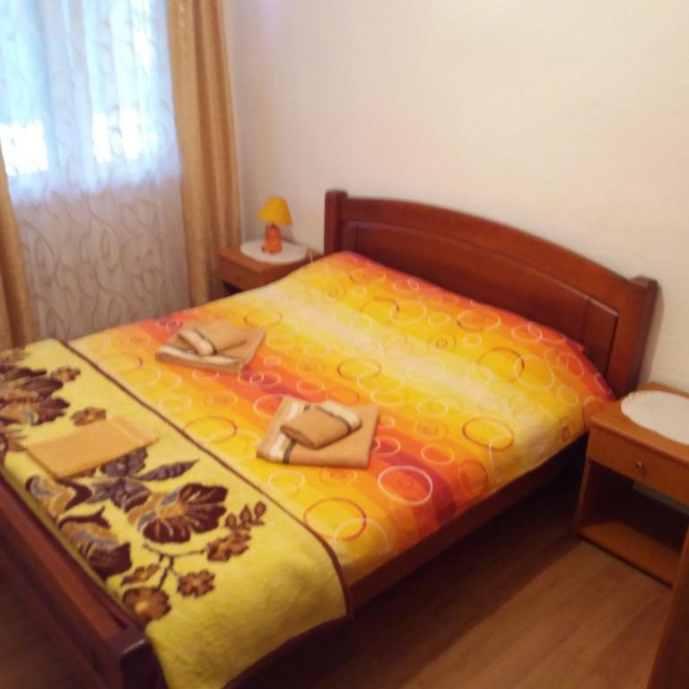 Rent a house - "Laki" - Villa - 50