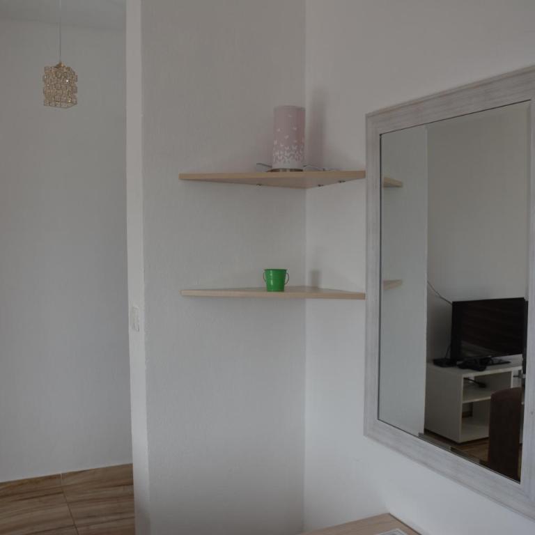 Studios Seaview - One-Bedroom Apartment - 4