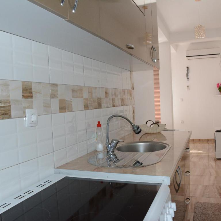 Studios Seaview - One-Bedroom Apartment - 6