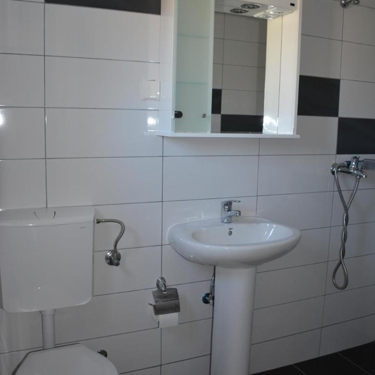 Studios Seaview - Studio with Balcony and Sea View (3 Adults) - 5