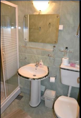 Apartments Nautica - Two-Bedroom Apartment with Terrace - 6